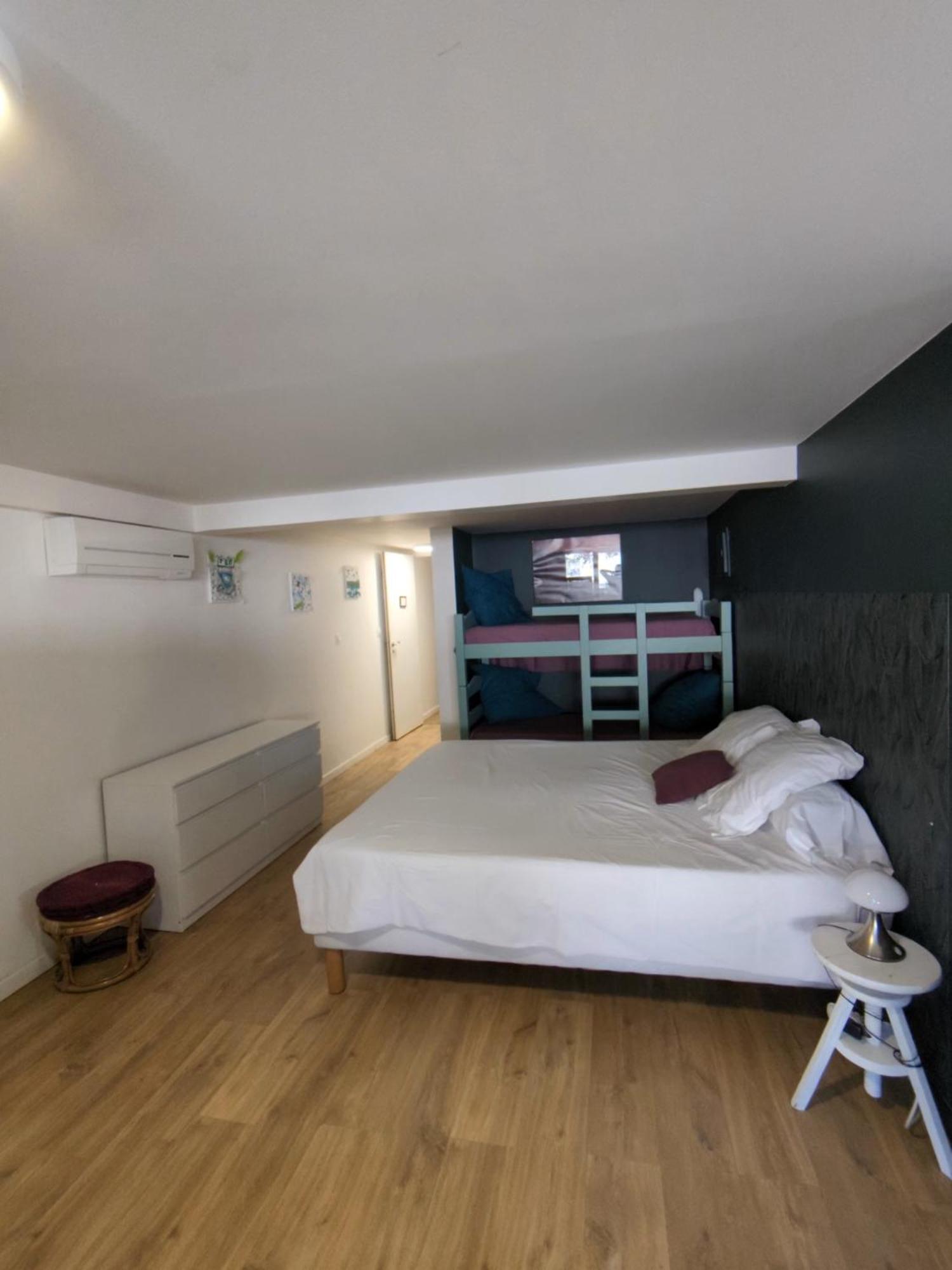 La Cigale Et La Fourmi Appartement Nîmes Buitenkant foto